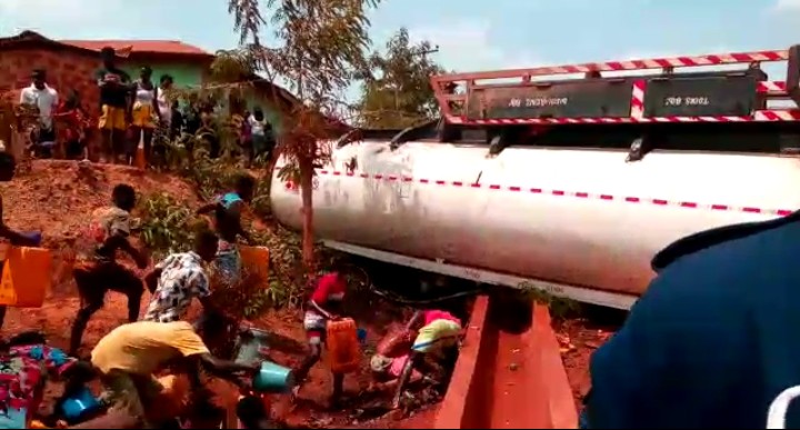 Tanker overturns in Amenfi West Municipal, residents rush for fuel ...