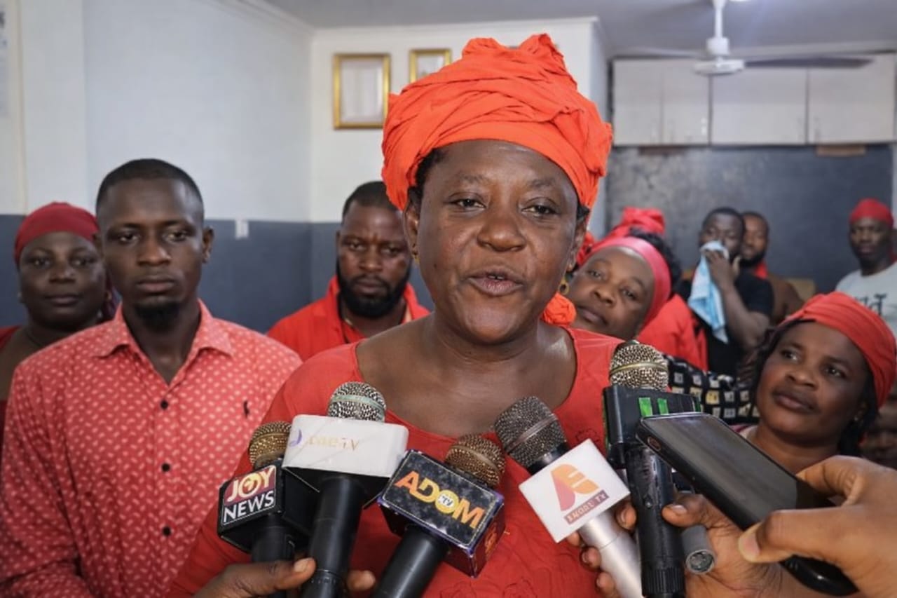 KASOA PRETTY TRADERS GOES WILD ON ASSEMBLY IN ATTEMPT DEMOLISH ...